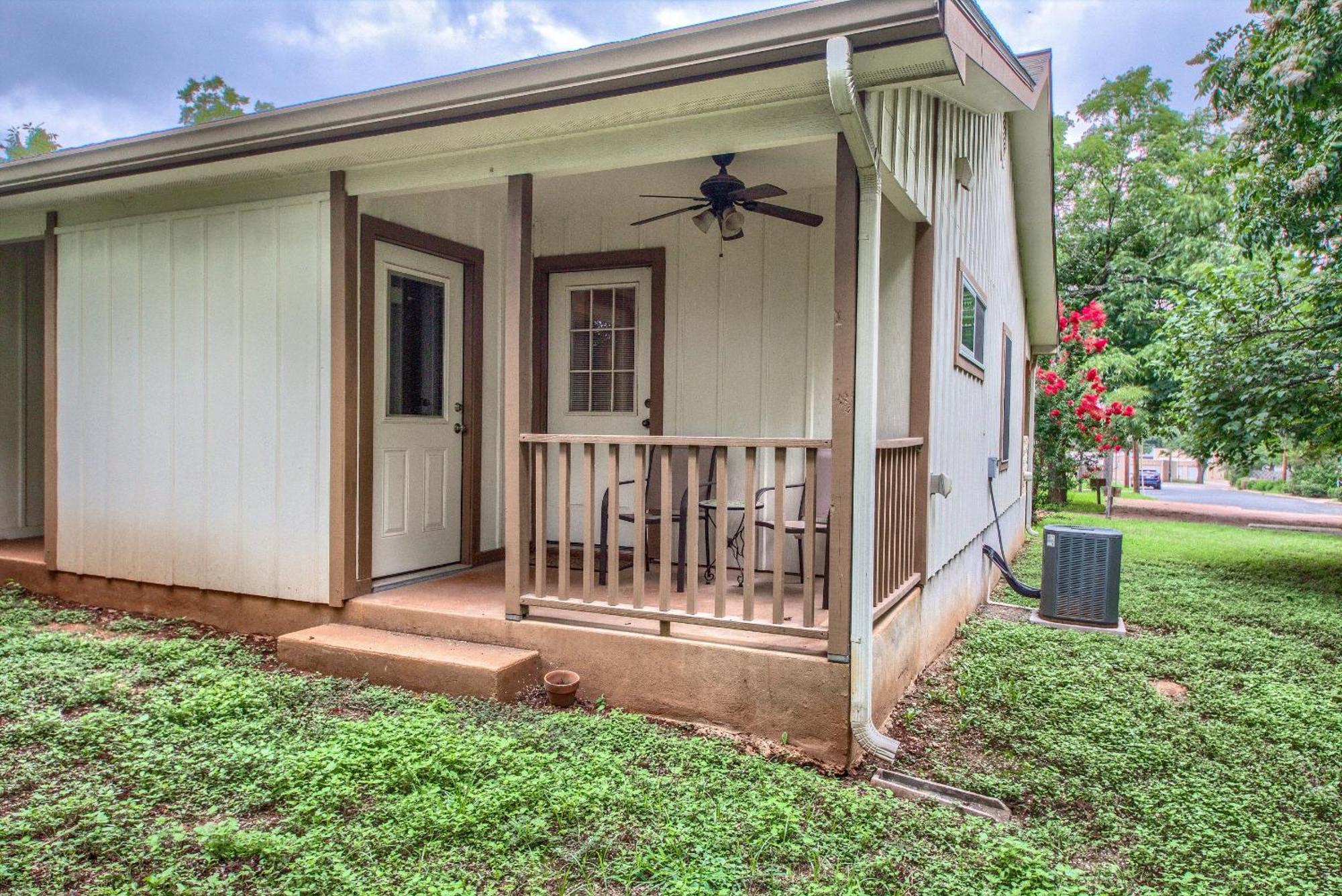 Annettes Cottage A Fredericksburg Exterior foto